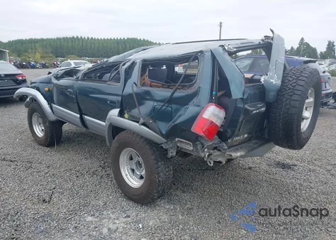 1996 Toyota Highlander из США, поврежденный, VIN VZN1850037621